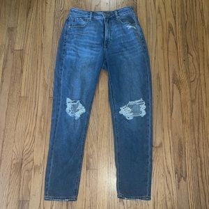 American Eagle Mom Jeans Distressed Blue denim comfort stretch size 6